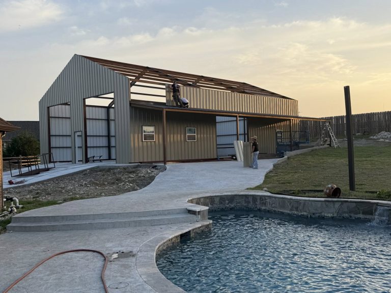 metal building construction